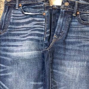 Men’s American Eagle jeans  28/28